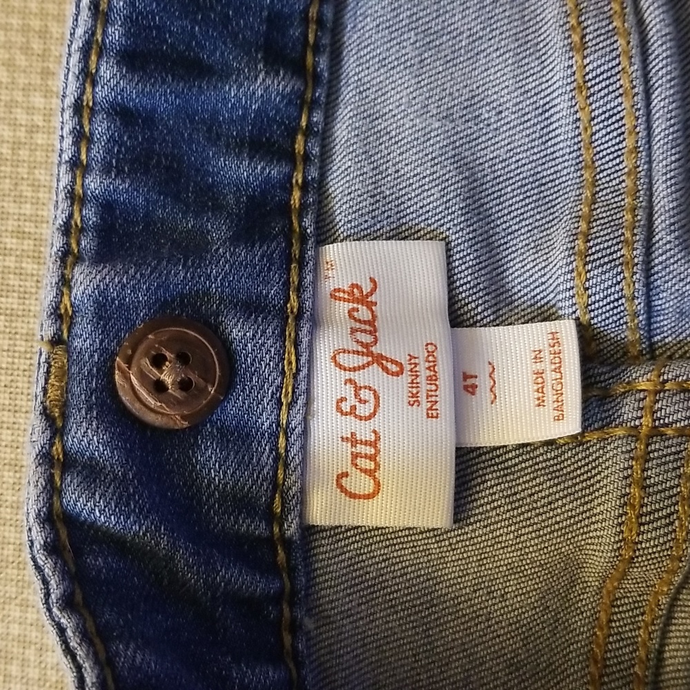 ❣5 for $25 Sale❣ Distressed Jeans and T- Shirt - Picture 4 of 9